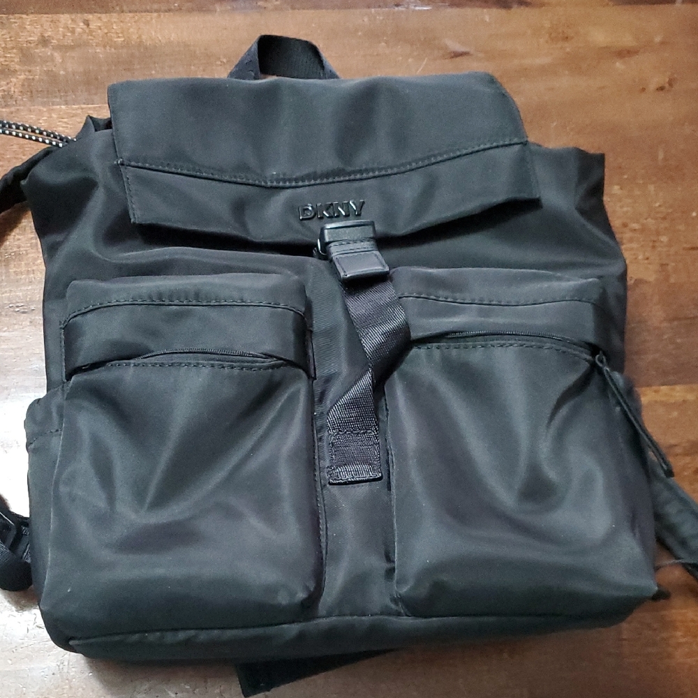 DKNY Backpack Black Drawstring   Beauriful Condition!